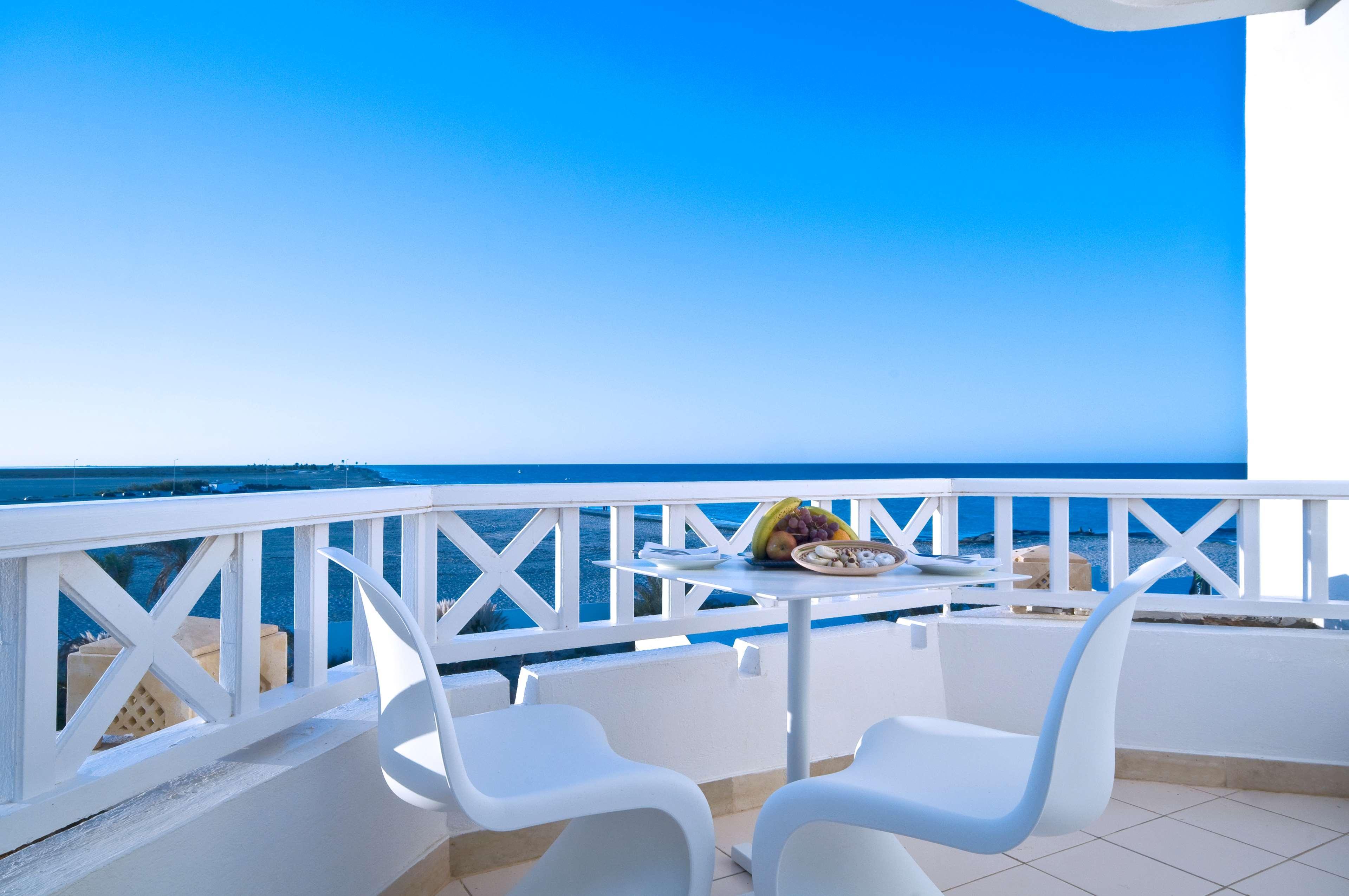 Radisson Blu Palace Resort & Thalasso, Djerba Mezraia Eksteriør billede Balcony