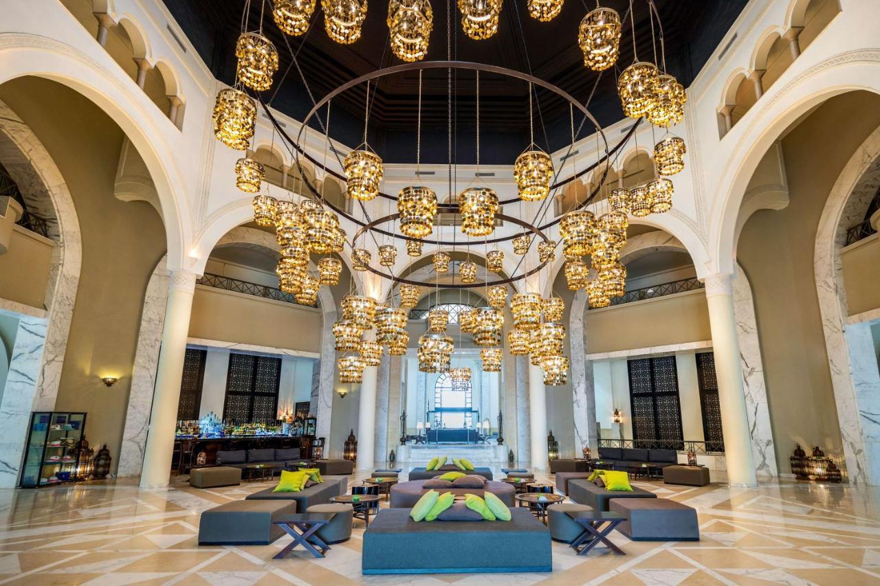 Radisson Blu Palace Resort & Thalasso, Djerba Mezraia Eksteriør billede The lobby of the hotel